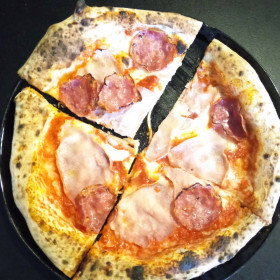 pizza wykonana przez uczniów